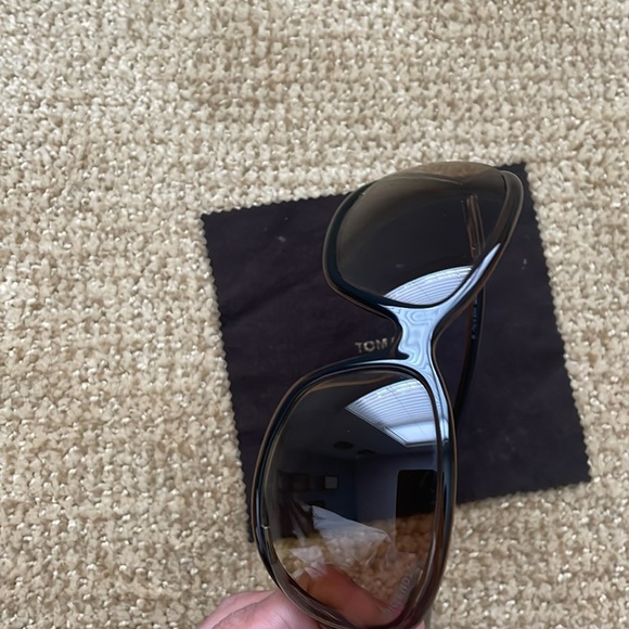 Tom Ford sun glasses Jennifer Tf 8 main image 5